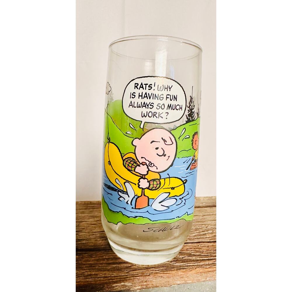 Vintage Peanuts Collectible Glass, McDonalds Vintage Peanuts Glass